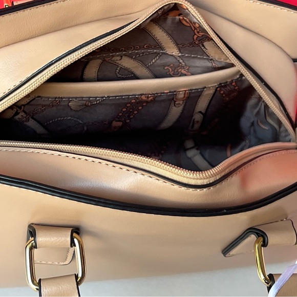 La Terre Vegan Leather Tan Handbag with Crossbody strap Fashion Purse - Picture 8 of 10